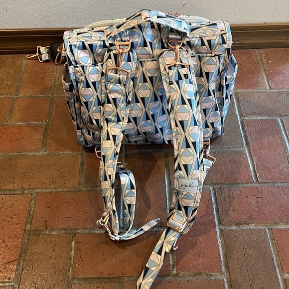 Jujube Rose - B.F.F. (Rose Colored Glass) - Picture 6 of 10